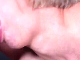 Erotic BJ and Massive Cumshot