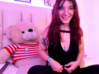 Hentai Babes in Glasses Ukulele Nude