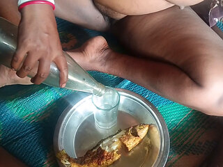 Desi bhabhi ke sath daru Piya