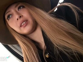 Blonde japanese girl like blowjobs and deep pussy penetration for hot creampie