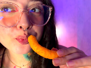 Gantess Lets You See His Chewed Food and Burps