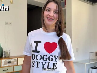 I Seduced My Step Sis when She Wearing "i Love Doggystyle" T-shirt and Missio...