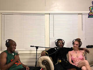 The Fox and the Hounds - Foxi Vixen Joins Mrflourish and Guys for Some Wild Adult Talk Podcast