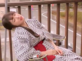 Fabulous Japanese woman EMI2476219990