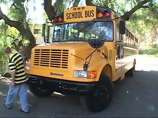 Bus anal ride