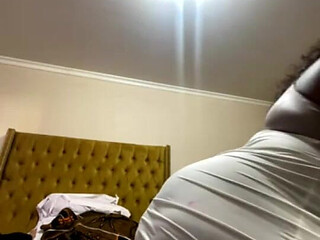 Giant Ass BBW Striptease & Masturbation