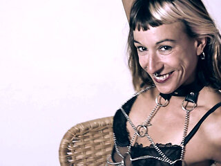 The Ghostbusters Streaptease