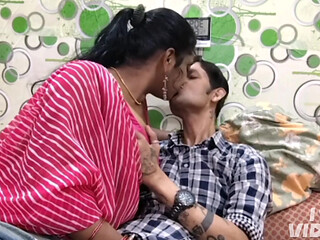 Meri sauteli Maa ne mujhe chodna sikhaya hindi aodio