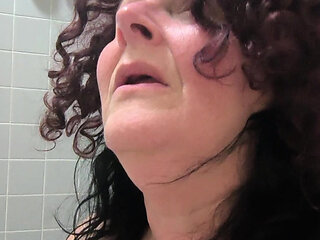 That Mutherfucker Chased Her Down to the Toilet N Jerked off in Her Face