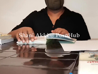 Mature Woman Finger Under the Table in Library Masturbate and Cum