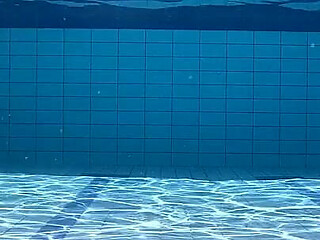 Swimming Fetish - Underwater Swimming Naked