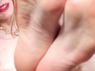 Ela Darling's Cum Eating Foot Slut Featuring Ela Darling