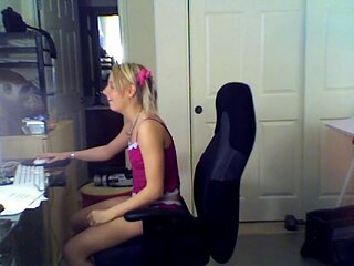 Nikki hot teen babe