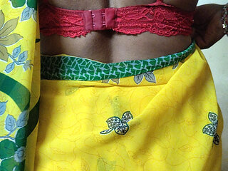 Desi saira yellow saree home alone fingaring