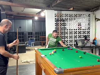Sr Carmona and Victor Ferraz playing naked billiards