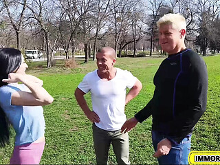 Busty stepdaughter Didi Zerati gets fucked in public park