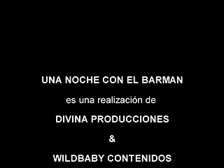 Espaola engaosa con gran culo y tetas grandes en bar de Argentina