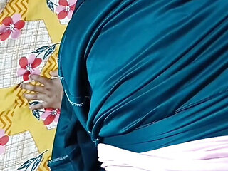 Mallu chechi doggy sex cumshoot