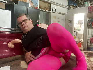 Playing with my Pussy!!