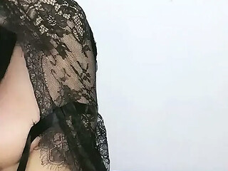 Beautiful Indo mastubates to squirt for herself