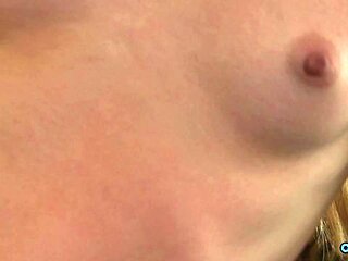 Salacious Avril - babe smut - Zizi Vids