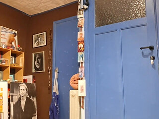 Amazing Bulge in Kaki Shorts