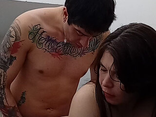 stepfather eats his wife&#039;s daughter, while the cuckold works the husband eats his daughter