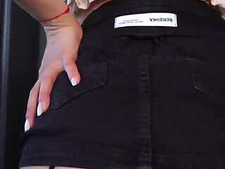 Wow Watch My Hot Stepmom Can't Stop Moaning and Squirting While Shes on the Phone with Her Husband!