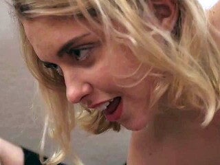 Sexy Blonde Teen Cutie: Horny School Girl