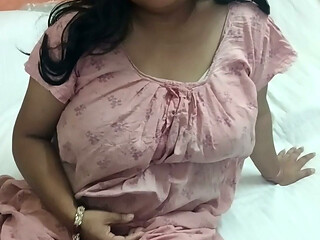 Pati ke pit piche susurji ke sath bahurani ko bistarme
