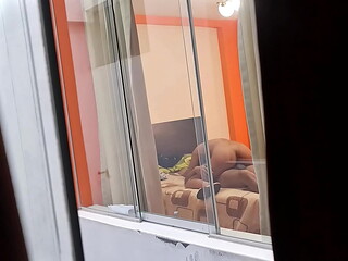 vecina mexicana enfermera Miranda follando con su amante sin cerrar la ventana