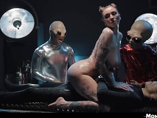 Probing the busty human female Kendra Sunderland with alien dicks