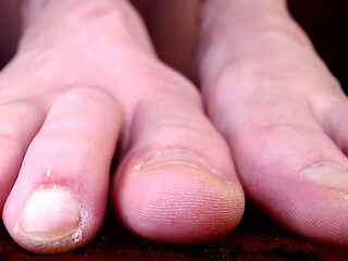 Long Toes No Nail Polish