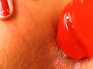 Homemade Playing Large Dildo Inside My Skinny Latina GF Vane Pussy