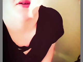 Nasty BBW Eating Mick Stabbers Snot Out of Syringe