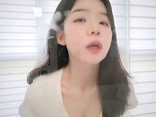 NSFW ASMR star licked and kissed in a Patreon video