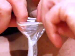 Muscular Amateur Self-Swallowing Fruit Fuck