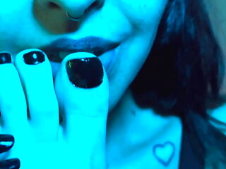 BIA ROMAN &amp_ XDEMONICA: FOOT WORSHIP