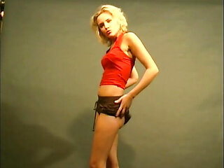I'm Zaneta a Blonde Camgirl with a Shaved Pussy and Today I