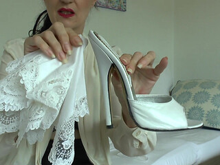 We Sniff White, Regal Lace Handkerchiefs - Lady Victoria Valente