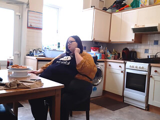 BBW SSBBW fanfiction fantasy eating and body growth