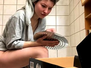 Amateur super hot brunette masturbating 3 mp4