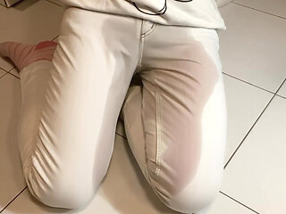I love the feeling of my warm piss in my white jeans