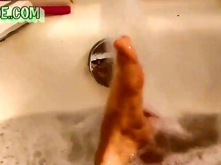 Bath Foot Show Vol 1 for My Foot Lover Watch as I Run a Bubble Bath. I Run the Warm Water on My Feet Filling the Tub