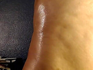 Big Jiggly Oiled Ass Shaking Bounce Clench