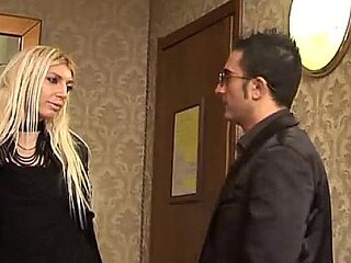 Italian wife gets filled up during hardcore swap