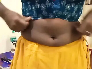 Desi Indian Tamil Hotwife Teases Sugar Daddy in Pink Bra and Saree with Navel Show at Hotel!