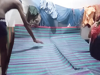 Desi Aunty Gets Fucked In Indian Room