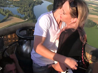 Bine's Adventure in a Hot Air Balloon & More