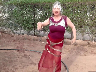 Do you want to fuck Oriental princess? I am here for you: dancing, striptease, play with big dildo in different positions